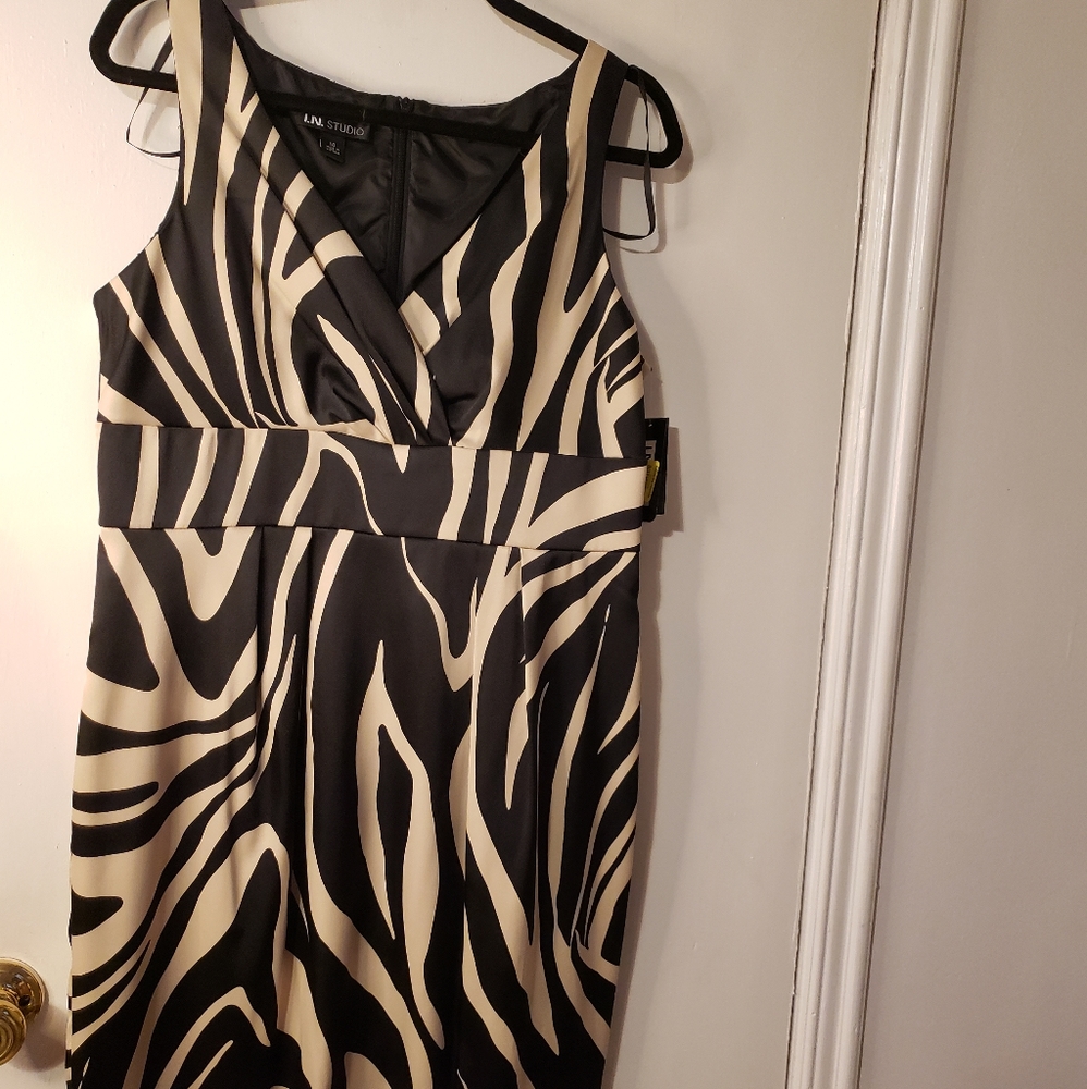 I.N. Studio Dress